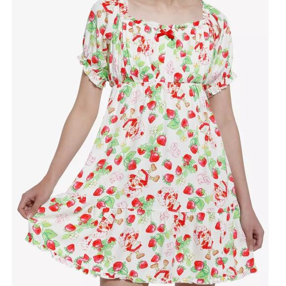 Hot Topic x Strawberry Shortcake NEW Smocked Puff Sleev Ruffle Babydoll Dress 3X - Picture 1 of 11
